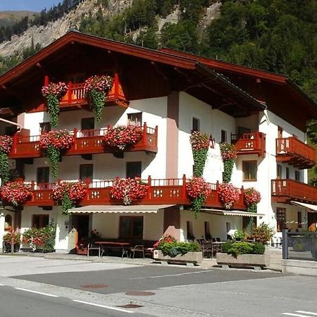 Hotel Unterkraemerhof Fusch an der Grossglocknerstrasse Exterior photo
